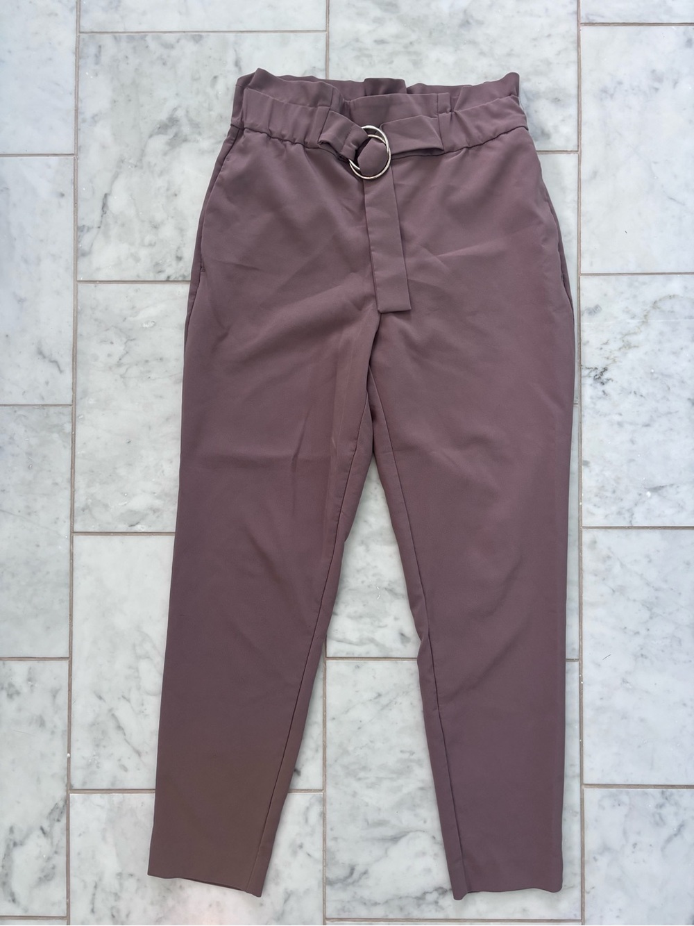Dynamite Paperbag Waist Belted Tapered Pants — Mauve | Size Small